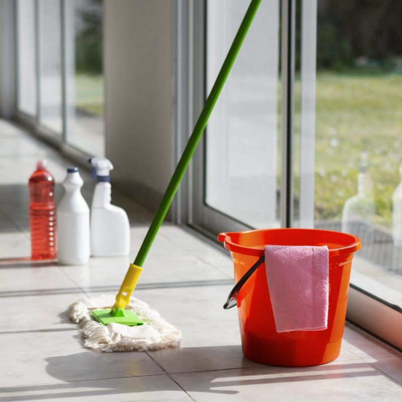 still-life-cleaning-tools